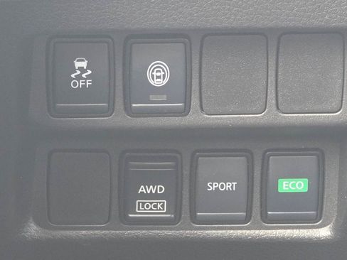 Used 2022 Nissan Rogue Sport S AWD/4WD image 19