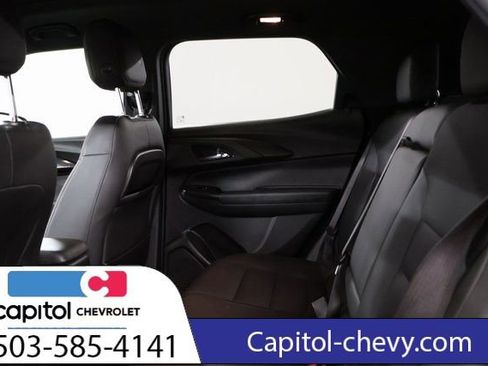 Used 2023 Chevrolet TrailBlazer RS w/ Sun and Liftgate Package image 32