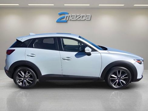 Used 2017 MAZDA CX-3 Touring w/ Premium Package image 6
