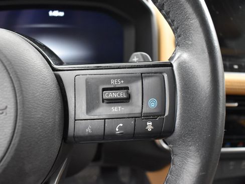 Used 2023 Nissan Rogue Platinum w/ Platinum Premium Package image 10