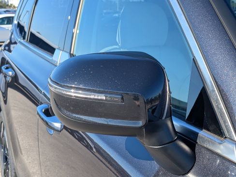 New 2025 Kia Telluride S image 14