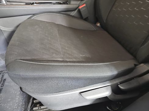 Used 2024 Nissan Kicks SV FWD image 27