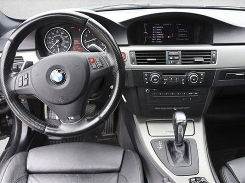 Used 2013 BMW 335i xDrive Coupe AWD/4WD image 23