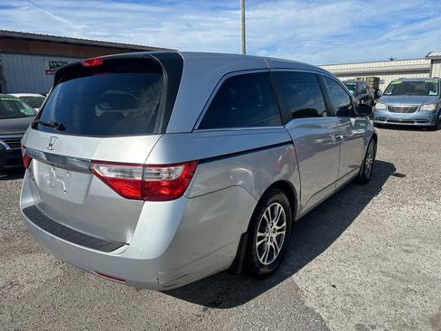 Used 2013 Honda Odyssey EX image 6