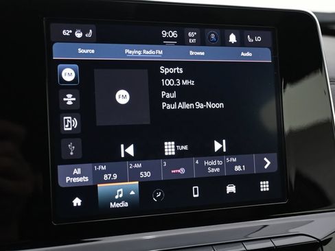 Used 2025 Jeep Compass Latitude w/ Sun & Sound Group AWD/4WD image 26