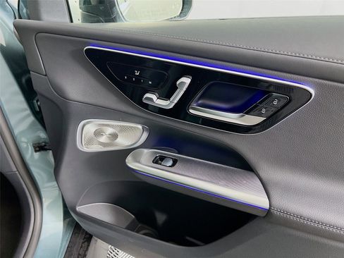 Certified 2025 Mercedes-Benz GLC 300 4MATIC image 27