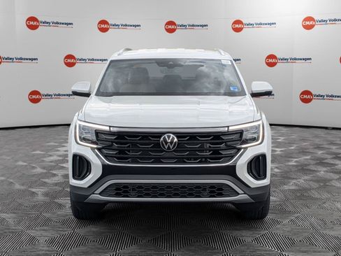 New 2026 Volkswagen Atlas Cross Sport SE AWD/4WD image 2