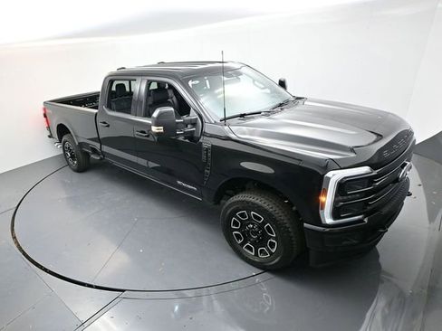 New 2026 Ford F250 Platinum image 18