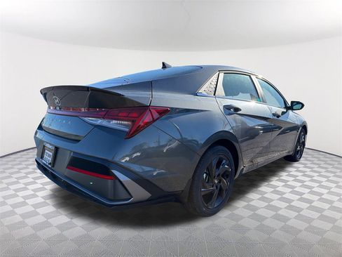New 2026 Hyundai Elantra SEL Sport image 5