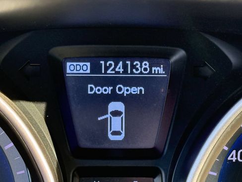 Used 2014 Hyundai Elantra GT FWD image 16