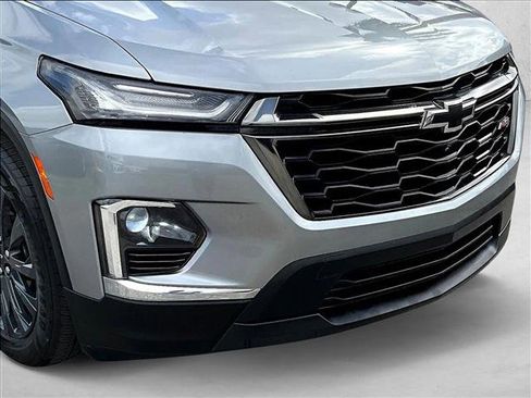 Certified 2023 Chevrolet Traverse RS image 28