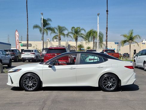 Used 2026 Toyota Camry XSE FWD image 37