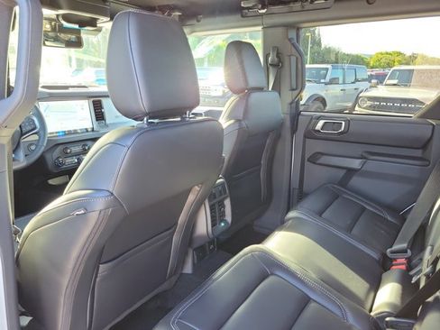 New 2026 Ford Bronco Outer Banks AWD/4WD image 12