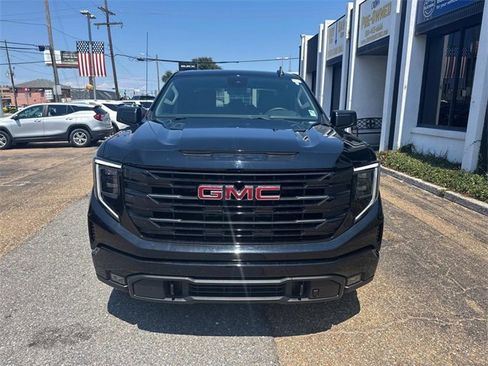 Used 2024 GMC Sierra 1500 Elevation image 2