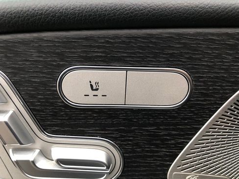 Used 2022 Mercedes-Benz GLE 350 GLE 350 w/ Premium Package image 13