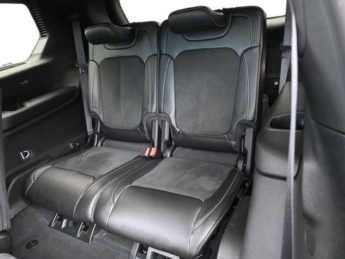 Used 2023 Jeep Grand Cherokee L Laredo RWD image 33