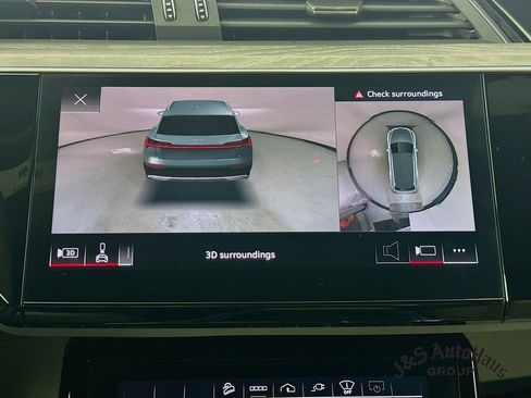 Used 2022 Audi e-tron Chronos w/ Chronos Package image 20