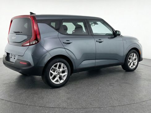 Used 2025 Kia Soul LX w/ LX Technology Package image 9