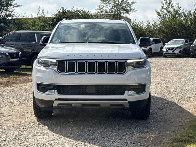 Used 2024 Jeep Wagoneer Series II w/ Flexible Seating Group RWD image 2