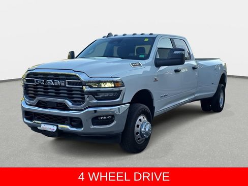 Used 2025 RAM 3500 Big Horn AWD/4WD image 34