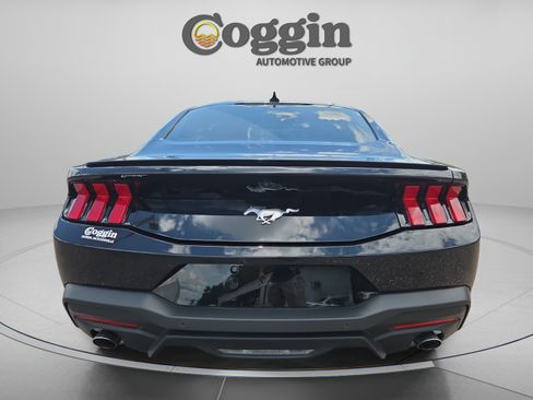 Used 2024 Ford Mustang Premium RWD image 4