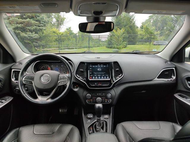 Used 2020 Jeep Cherokee Limited AWD/4WD image 22