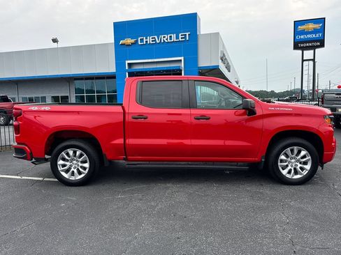 Used 2025 Chevrolet Silverado 1500 Custom AWD/4WD image 5
