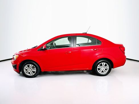 Used 2015 Chevrolet Sonic LT image 4
