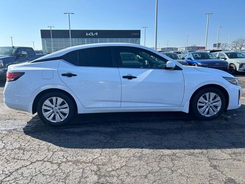 Used 2024 Nissan Sentra S image 8