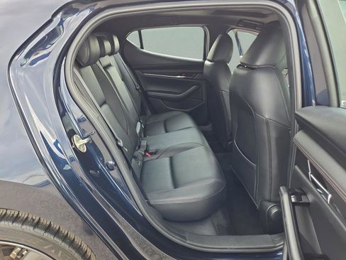 Used 2023 MAZDA MAZDA3 s image 21
