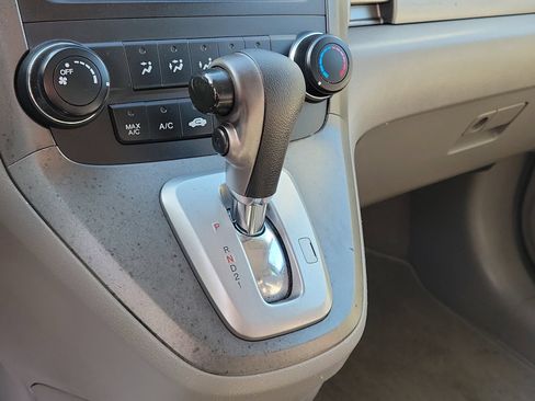 Used 2010 Honda CR-V LX image 22