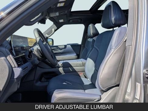 New 2026 INFINITI QX80 4WD image 13