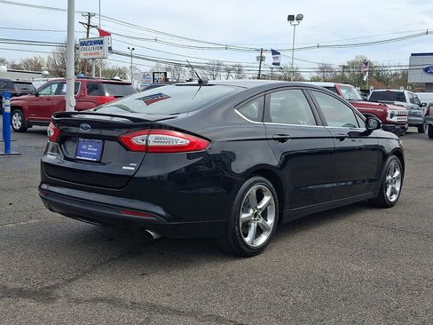 Used 2016 Ford Fusion SE w/ Equipment Group 201A FWD image 7