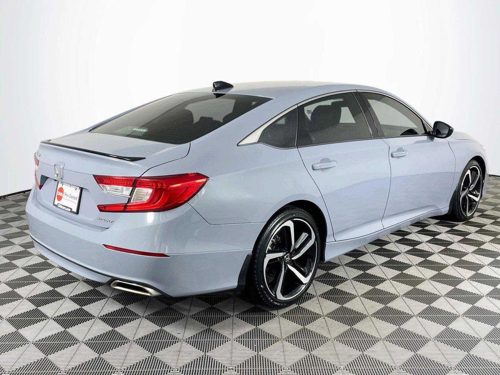 Used 2022 Honda Accord Sport image 9