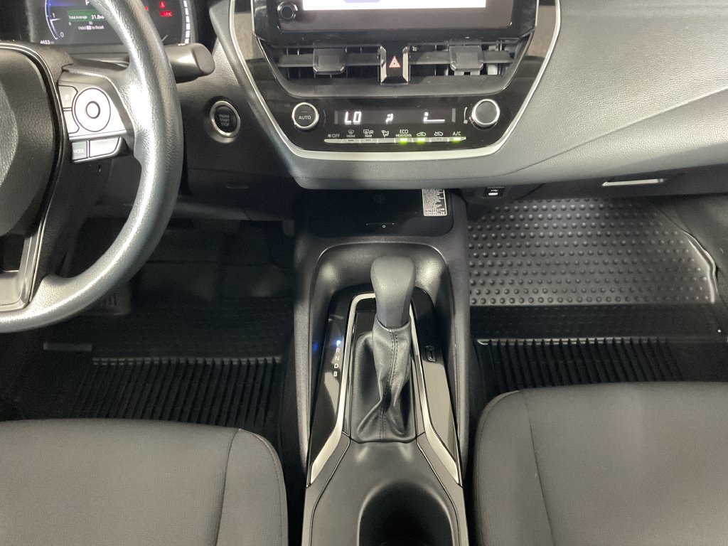 Used 2026 Toyota Corolla LE w/ LE Premium Package FWD image 14