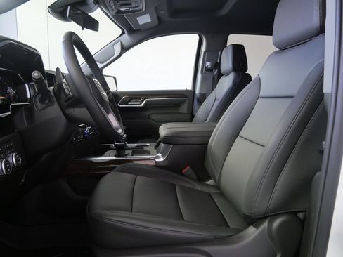 New 2026 GMC Sierra 1500 Elevation w/ Elevation Premium Package AWD/4WD image 10