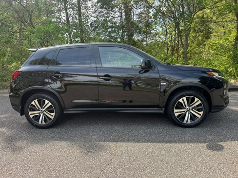 Used 2020 Mitsubishi Outlander Sport ES FWD image 3