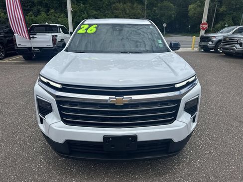Used 2026 Chevrolet Traverse LT FWD image 11