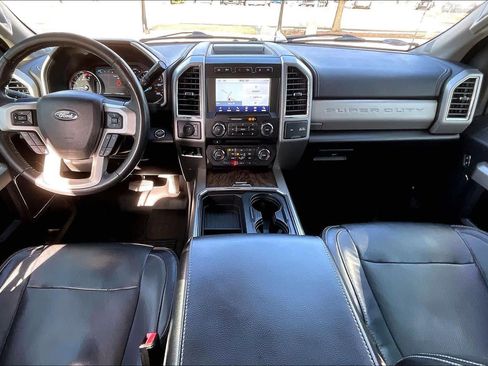 Used 2018 Ford F250 Lariat w/ Lariat Ultimate Package image 13