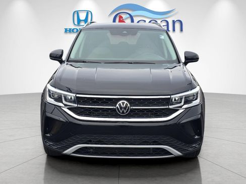 Used 2022 Volkswagen Taos SEL image 8