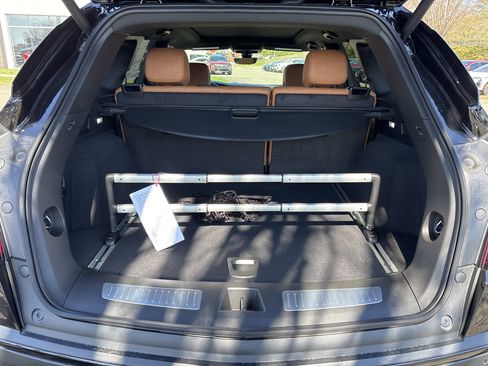 New 2026 Cadillac XT5 Premium Luxury w/ LPO, ONYX Package image 35