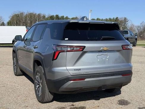 Certified 2026 Chevrolet Equinox LT w/ Convenience Package II image 9