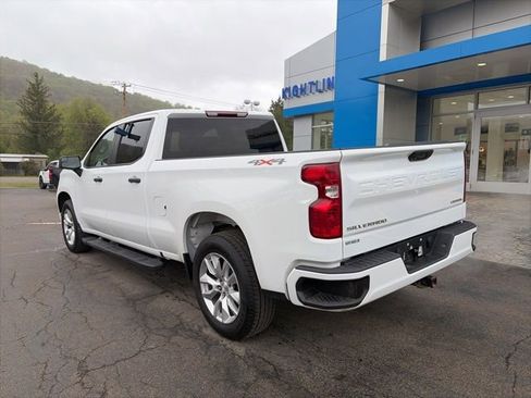 Used 2022 Chevrolet Silverado 1500 Custom AWD/4WD image 8