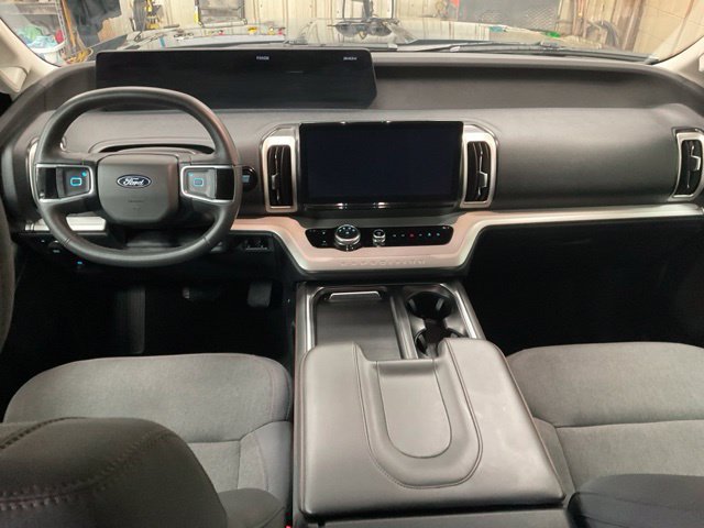 Certified 2025 Ford Expedition Max Active AWD/4WD image 10