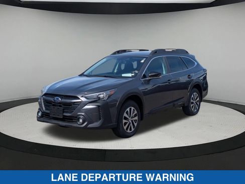 Certified 2025 Subaru Outback Premium AWD/4WD image 8