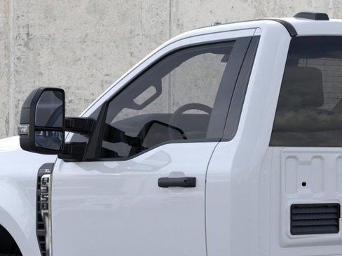 New 2026 Ford F350 XL w/ XL Chrome Package AWD/4WD image 20