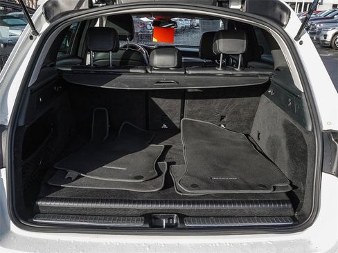 Used 2019 Mercedes-Benz GLC 350e 4MATIC image 23