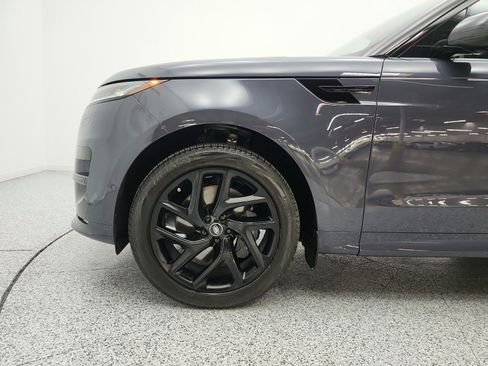 Used 2025 Land Rover Range Rover Sport Dynamic SE AWD/4WD image 22