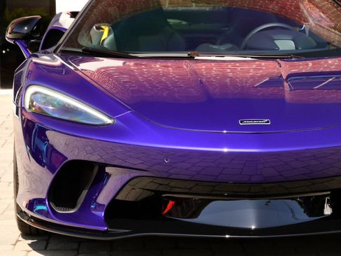 Used 2023 McLaren GT RWD image 6