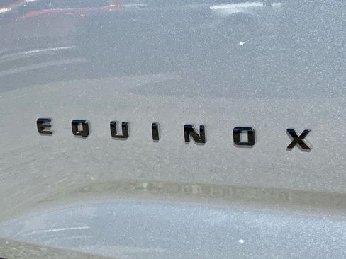 New 2026 Chevrolet Equinox LT w/ Midnight Edition AWD/4WD image 17
